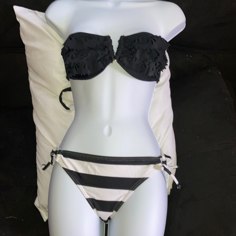 NWT California Waves bikini